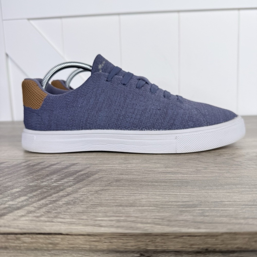 Shoes - Picture 1 of 2